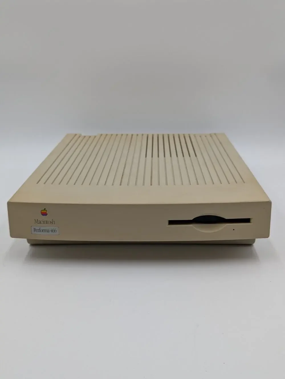 Vintage 1993 Apple Macintosh Performa 466 Computer Model M1254 Untested As-Is
